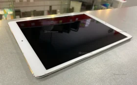 Купить Планшет Apple iPad Pro 10.5 64Gb Wi-Fi б/у , в Санкт-Петербург Цена:12900рублей