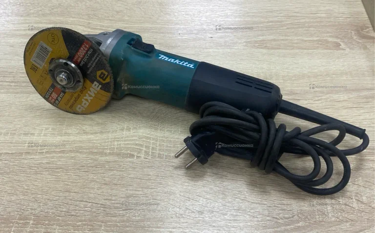УШМ Makita 9558HNR (125mm)