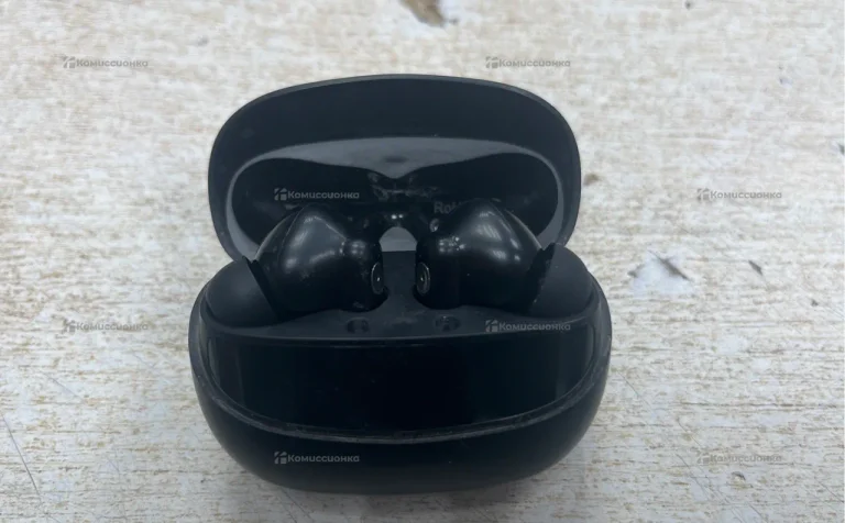 Наушники  A062