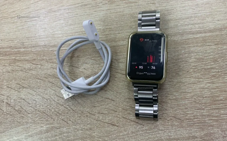 Часы Huawei