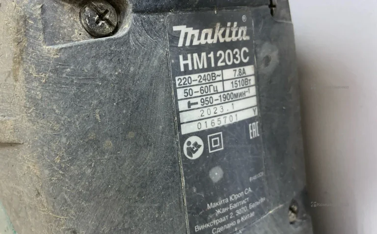 Отбойный молоток makita HM1203C