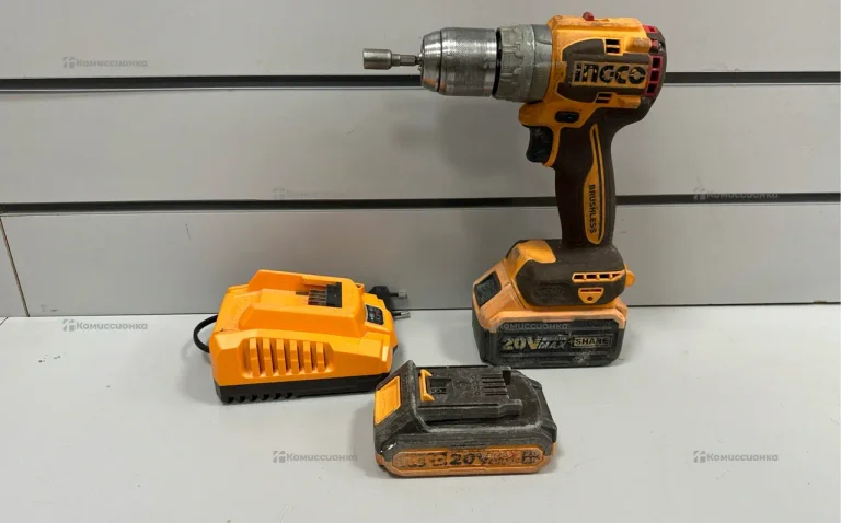 Шуруповерт Ingco 20V