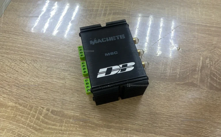 Усилитель  Deaf Bounce Machete M6c