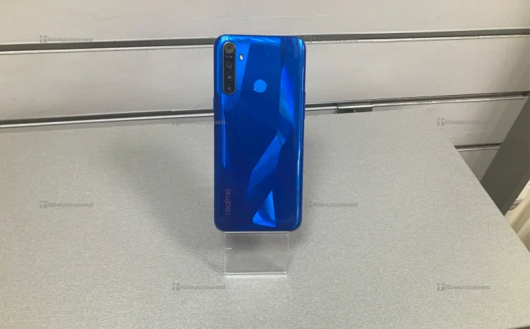 Realme 5 3/64 ГБ