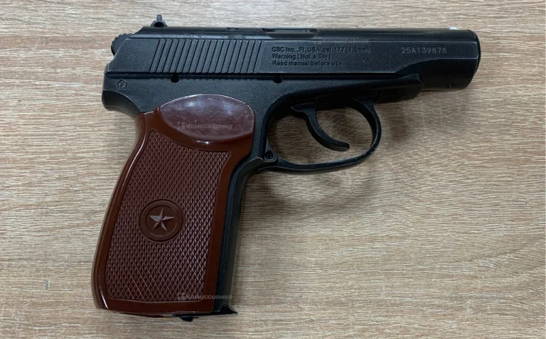 Пневматический пистолет PM49