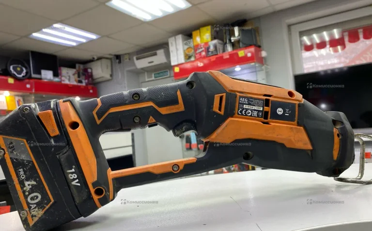 Пила AEG BUS18CBL-0