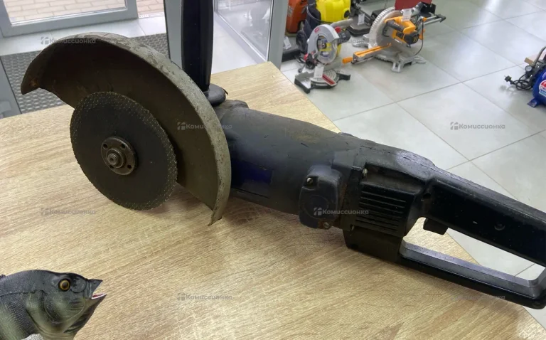 ушм кировская 230