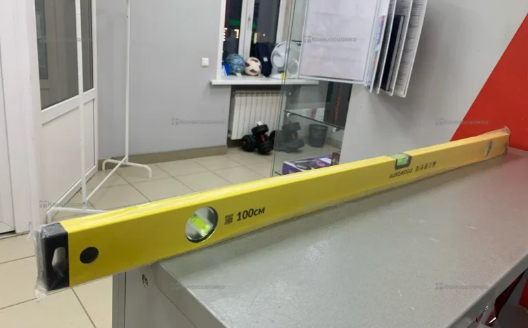 Уровень ручной 100см