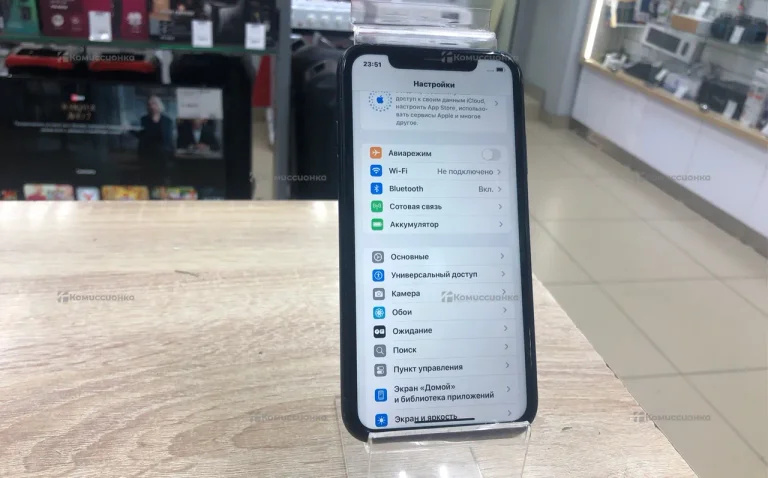 Apple iPhone XR 3/64 ГБ