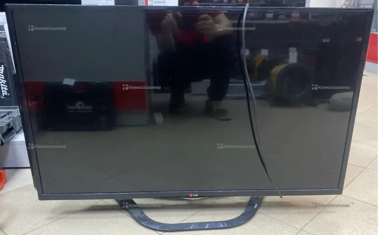 Телевизор LG• 42la644v