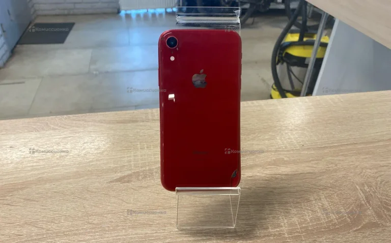 Apple iPhone Xr 64 ГБ.