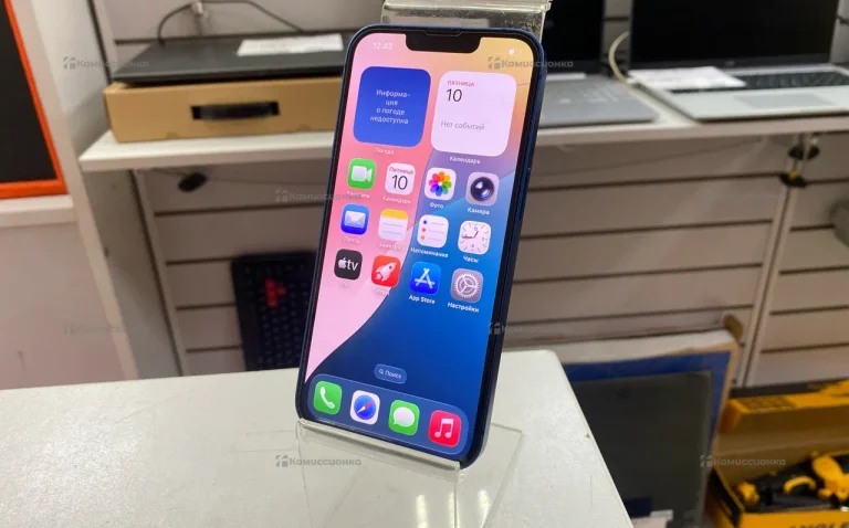Apple iPhone 13 4/128 ГБ