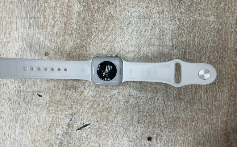 Часы  Apple Watch SE 2