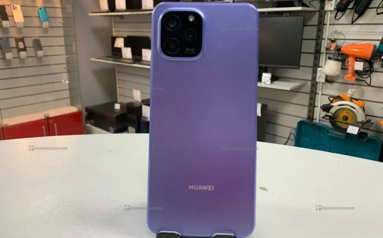 Huawei nova Y61 4/64 ГБ