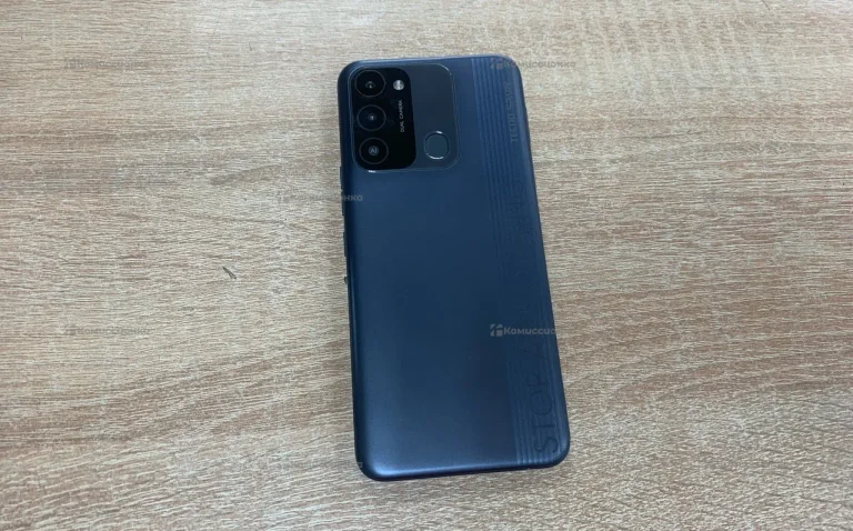 Tecno Spark 8C 4/64 ГБ
