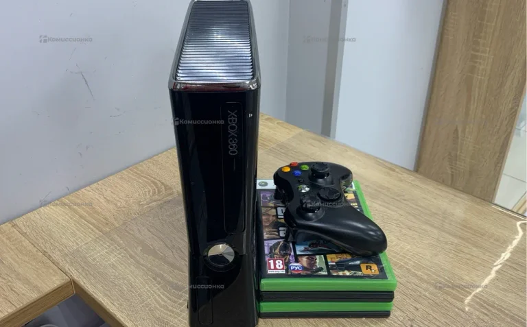 Приставка Xbox 360 250Gb