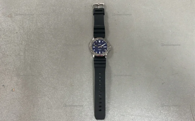 Часы  Casio MTP-VD01