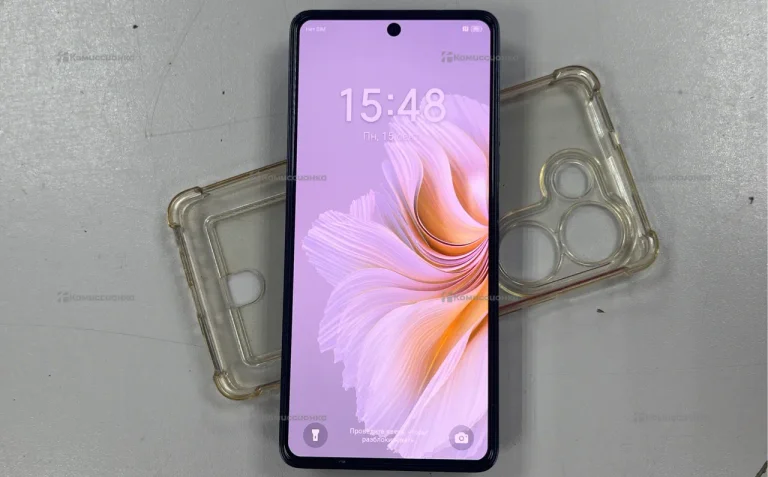 Tecno Camon 20 Pro 8/256 ГБ