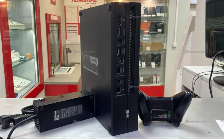 Приставка Xbox One 500Gb