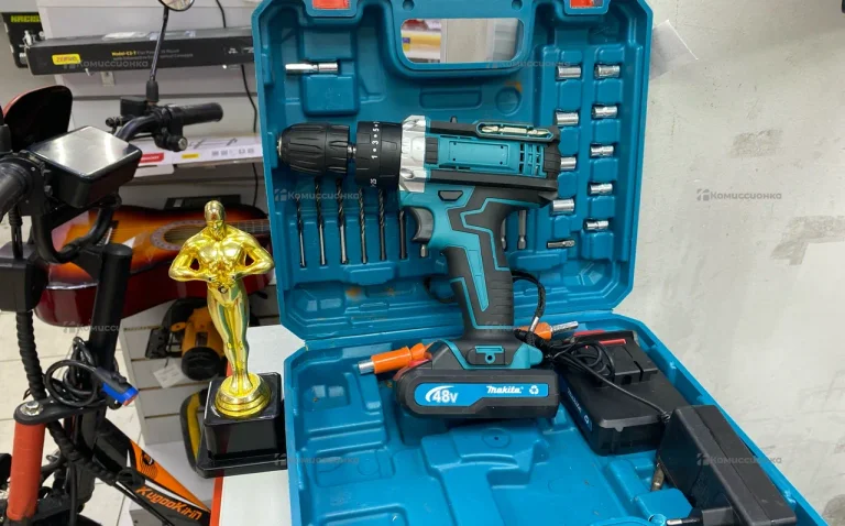 дрель-шуруповерт Makita 48V