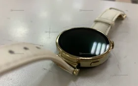 Часы  Huawei watch 4