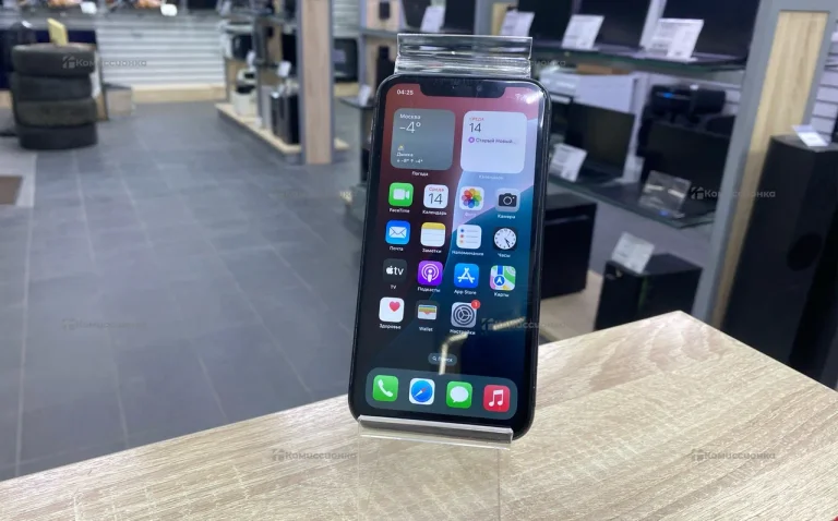 Apple iPhone 11 4/64 ГБ