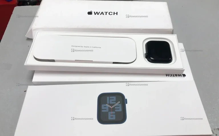Часы Apple Watch se 44m