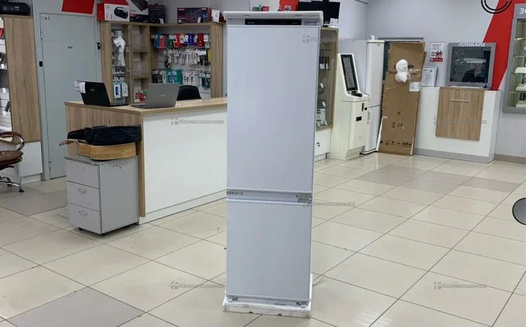 Холодильник Gorenje NRKI4182P1