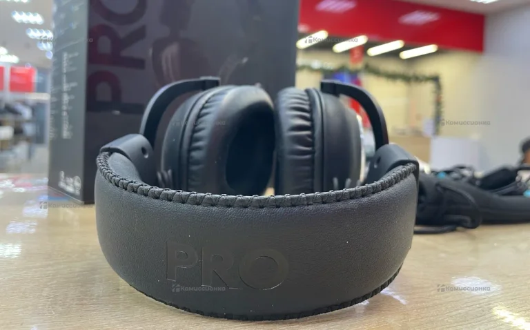 Наушники Logitech G Pro