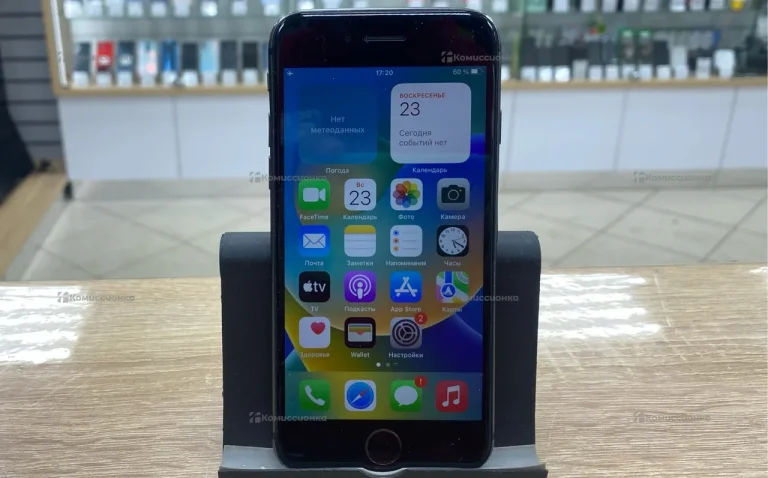 Apple iPhone 8 2/64 ГБ