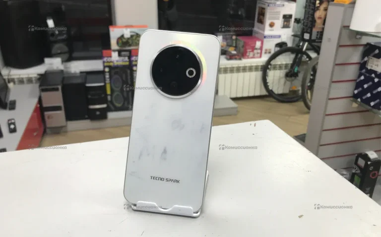 Tecno Spark 30C 8/256 ГБ