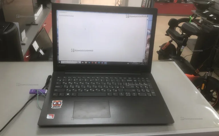 Ноутбук  Lenovo