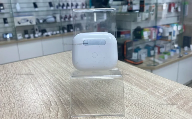 Наушники  Apple