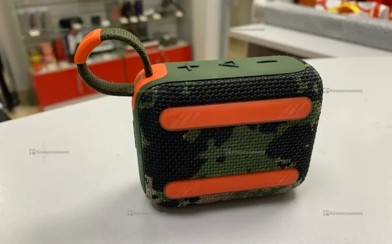 Колонка  JBL GO 4