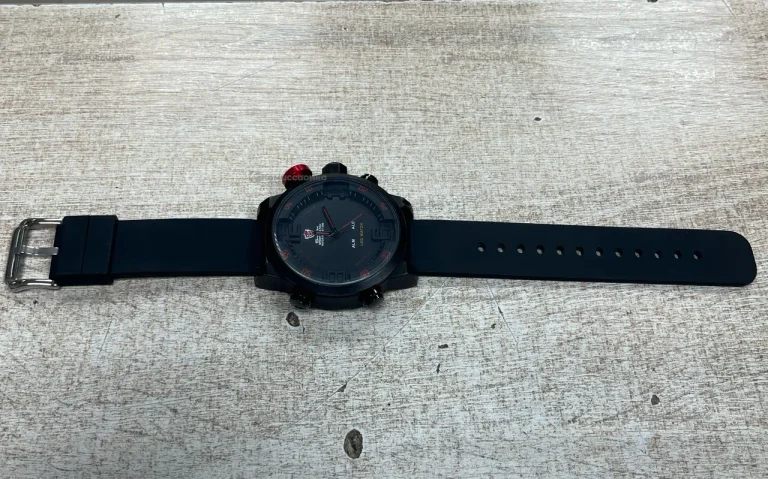 Часы  shark sport watch