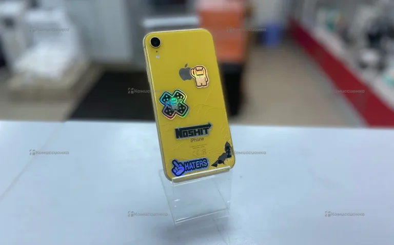 Apple iPhone XR 3/128 ГБ