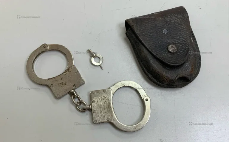 Наручники советские