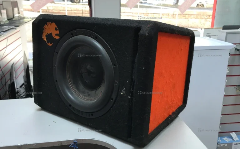 Сабвуфер  piranha 10a v.2