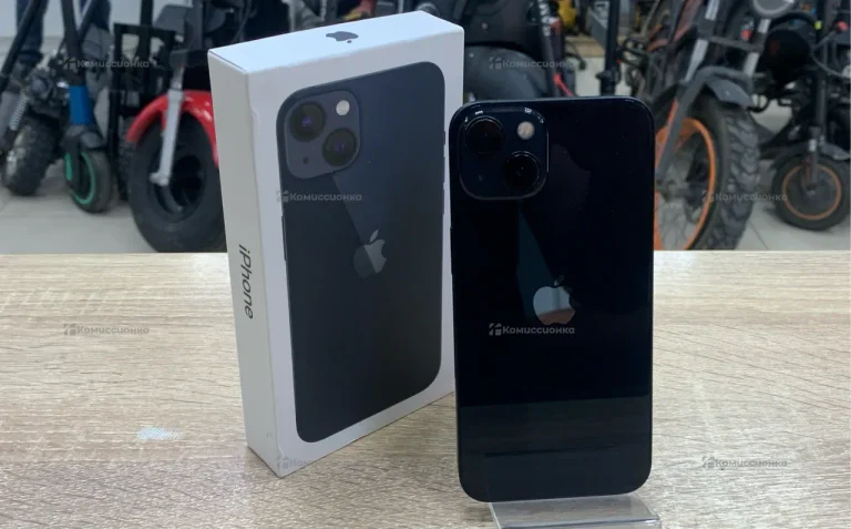 Apple iPhone 13 4/128 ГБ