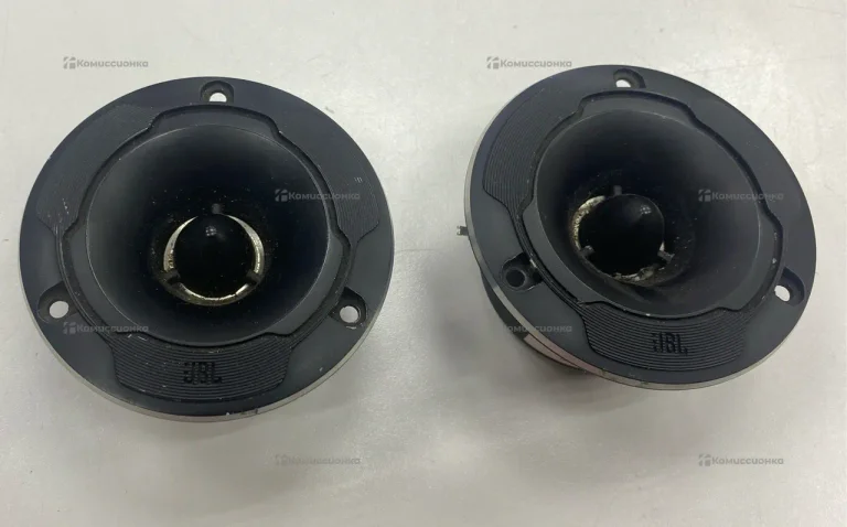 Колонка  Jbl shock wave 4t