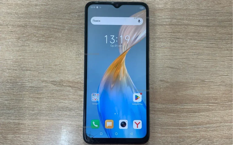 Itel P40+ 4/128 ГБ