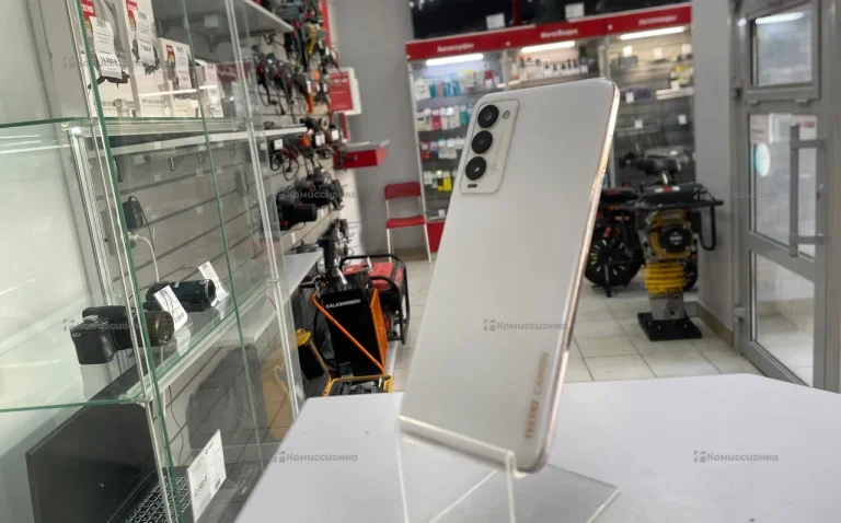 Tecno Camon 18P 8/128gb