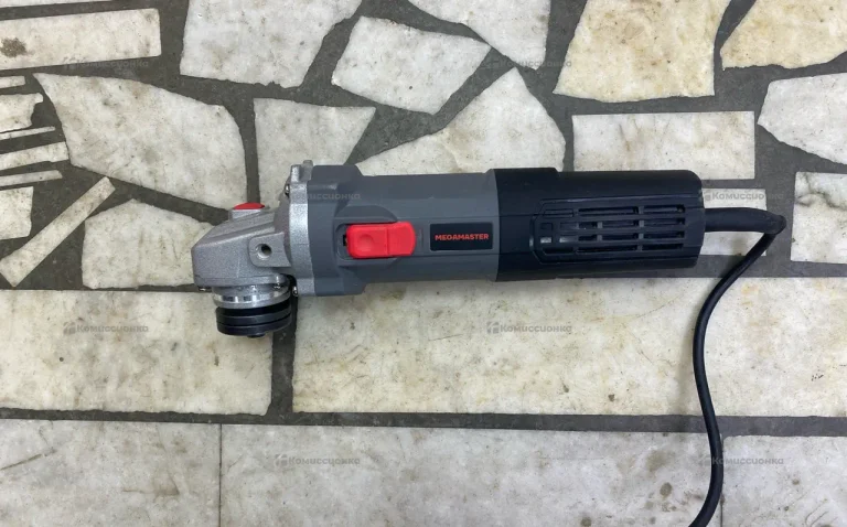 УШМ megamaster PTAG750