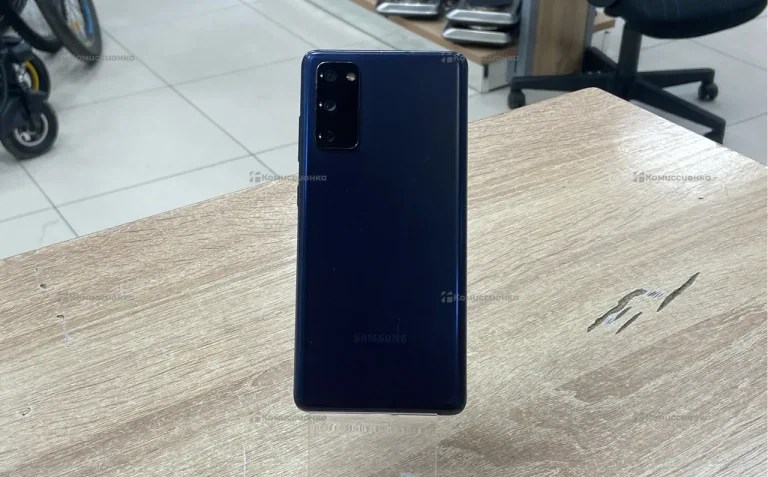 Samsung Galaxy S20 FE 6/128 ГБ