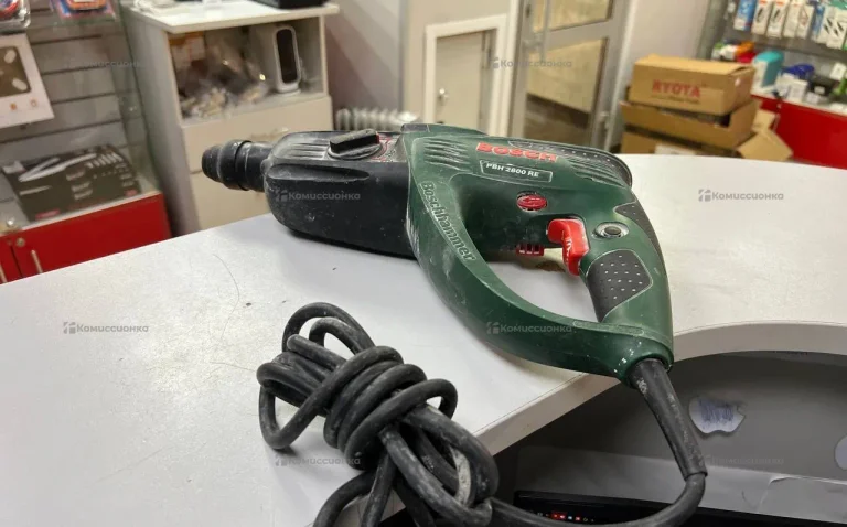 перфоратор Bosch PBH 2800Re
