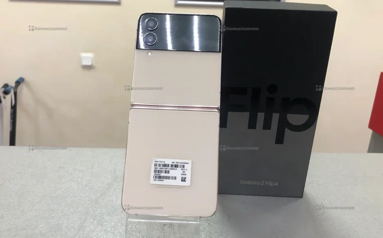 Samsung Galaxy Z Flip4 8/256 ГБ