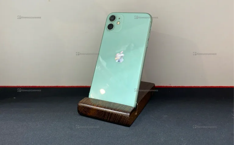 Apple iPhone 11 4/64 ГБ