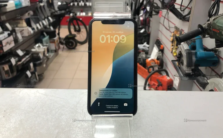 Apple iPhone XR 3/64 ГБ