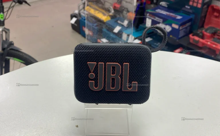 Колонка  JBL GO 4