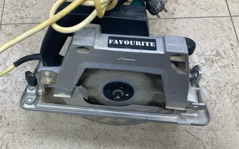 Циркулярная пила Favourite FCS 200